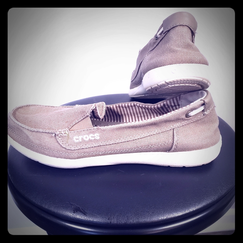 Crocs 8W